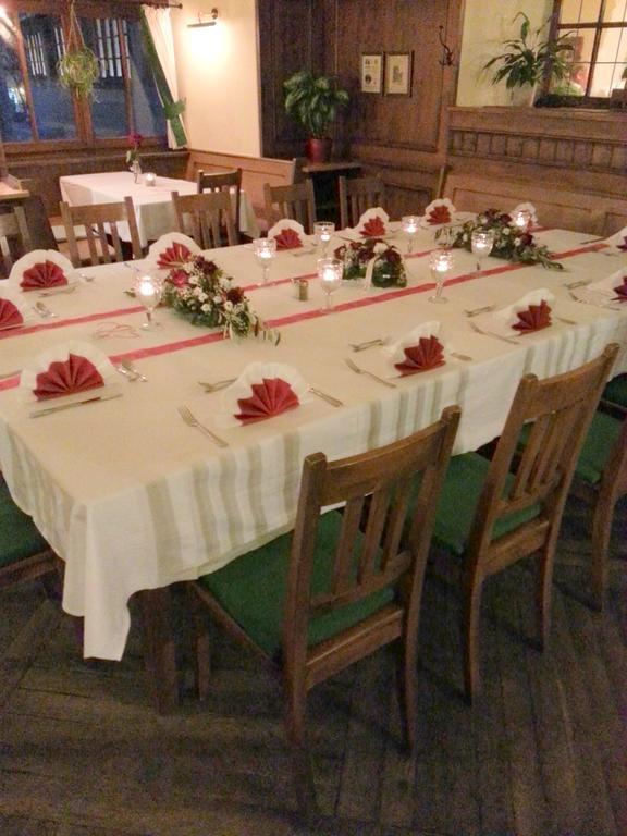 Altstadt- Und Businesshotel Pfaubraeu - Brauereigasthof - Fruehstuecksbuffet - Kostenfreie Radgarage - Hunde Willkommen Trostberg an der Alz Eksteriør billede